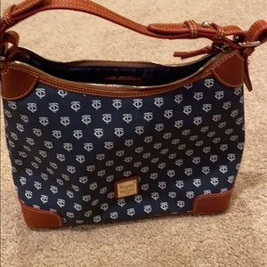 13 x 10 waterproof with leather strap